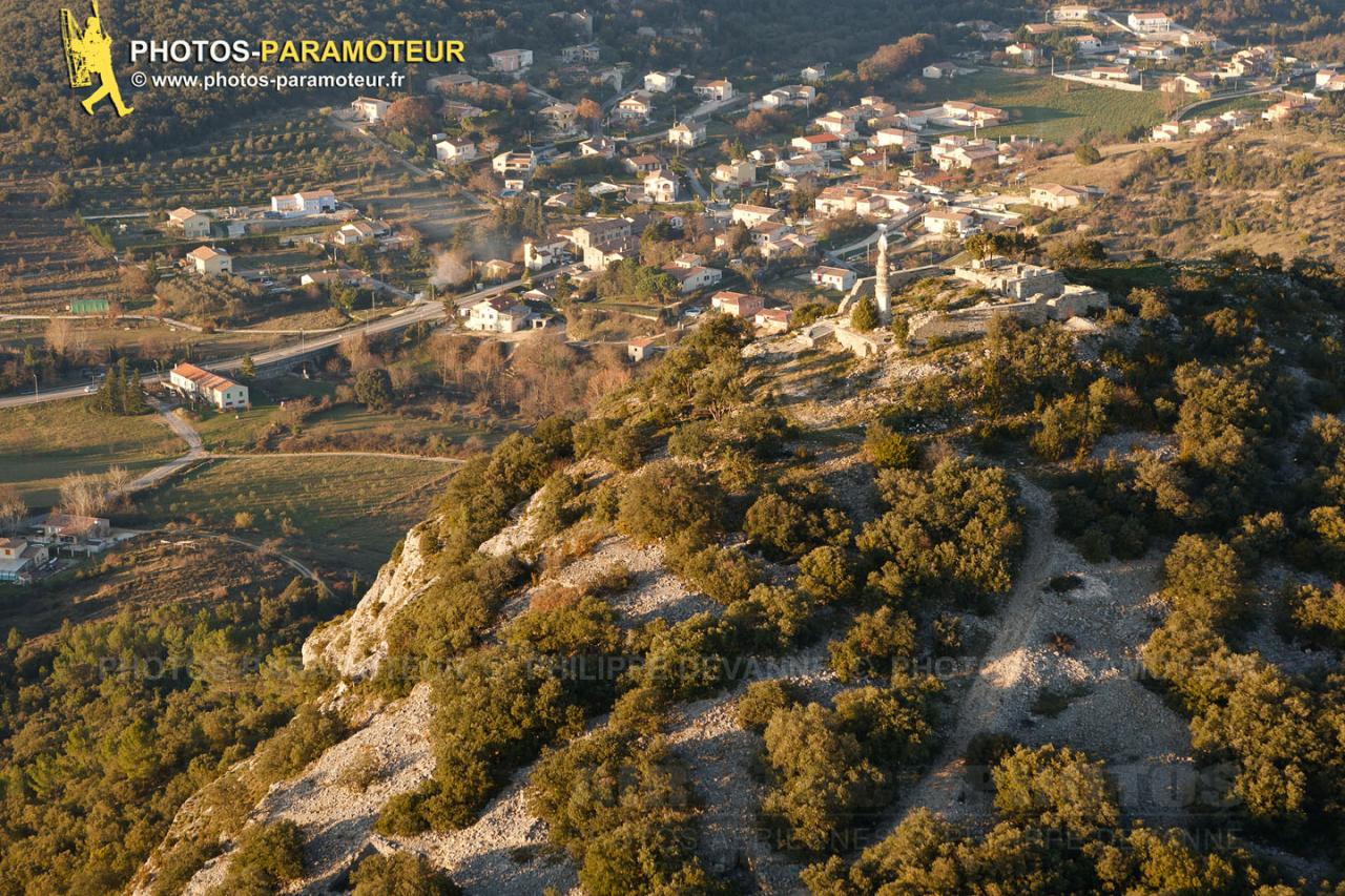 Rousson , le Gard vue du ciel